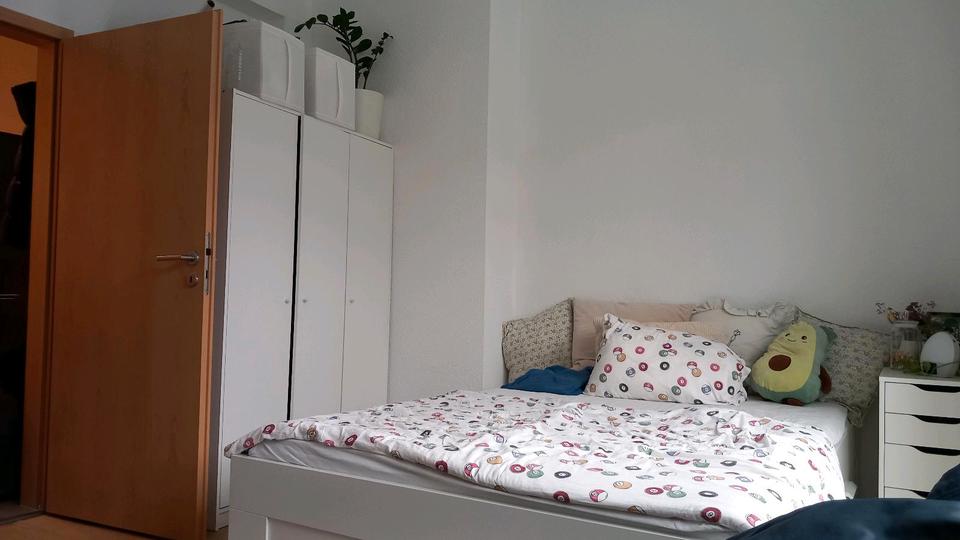 Wohnen auf Zeit Köln Kalk - 15 Zimmer, 100 m&sup2;, 630&euro; | Angebot:26488429