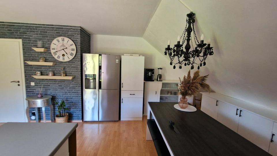 Etagenwohnung Gummersbach Berstig Süd - 2 Zimmer, 90 m&sup2;, 590&euro; | Angebot:26615573