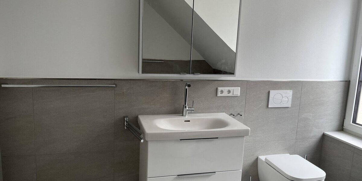 Doppelhaushälfte Detmold Hiddesen - 4 Zimmer, 128 m&sup2;, 1.892&euro; | Angebot:26765364