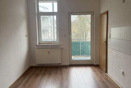 Renovierte, helle 3 Zimmerwohnung 3 zimmer