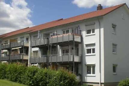 Wohnung Tuttlingen - 3 Zimmer, 74 m&sup2;, 1.015&euro; | Angebot:27095865