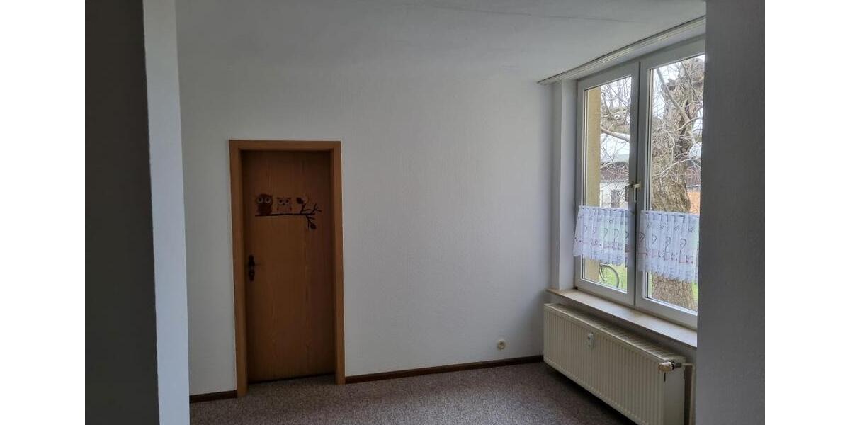 Erdgeschoßwohnung Güstrow - 3 Zimmer, 79 m&sup2;, 550&euro; | Angebot:26578840