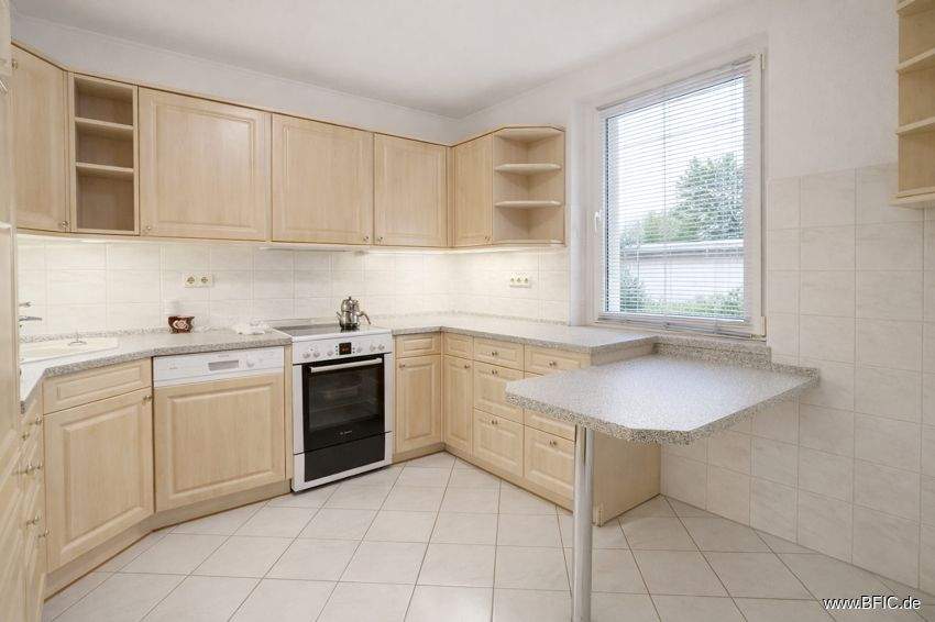 Einfamilienhaus zur Miete in Berlin-Kaulsdorf - Garage, Garten, großes Grundstück 5 zimmer