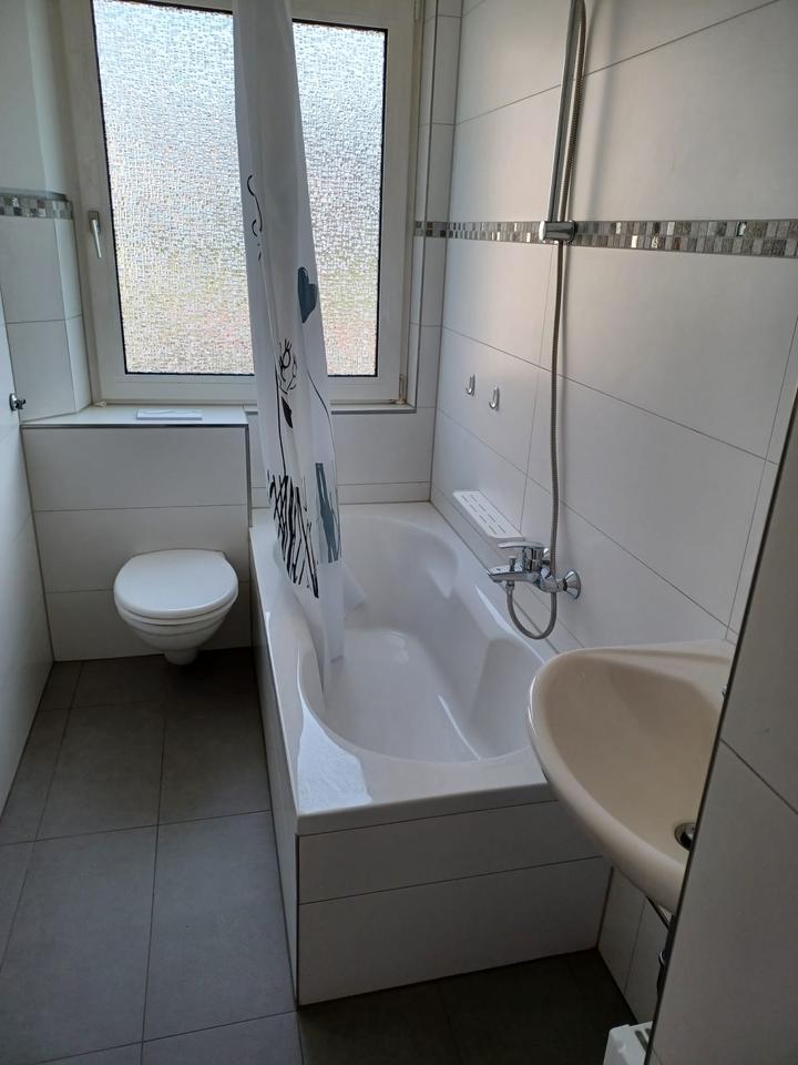 Schöne helle 3 Zimmer Wohnung zu vermieten