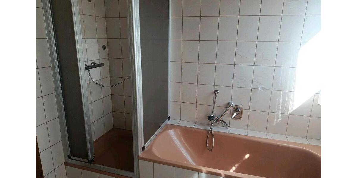 Dachgeschoßwohnung Lathen - 4 Zimmer, 100 m&sup2;, 30&euro; | Angebot:26182610