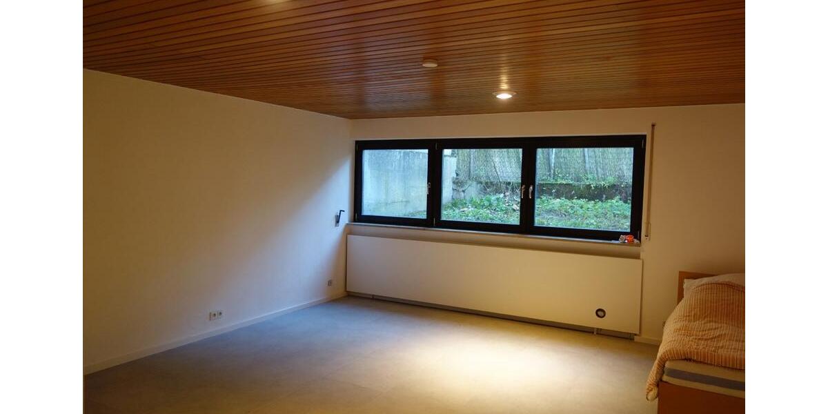 Reihenhaus Frankfurt am Main Innenstadt 3 - 5 Zimmer, 172 m&sup2;, 2.450&euro; | Angebot:25164597