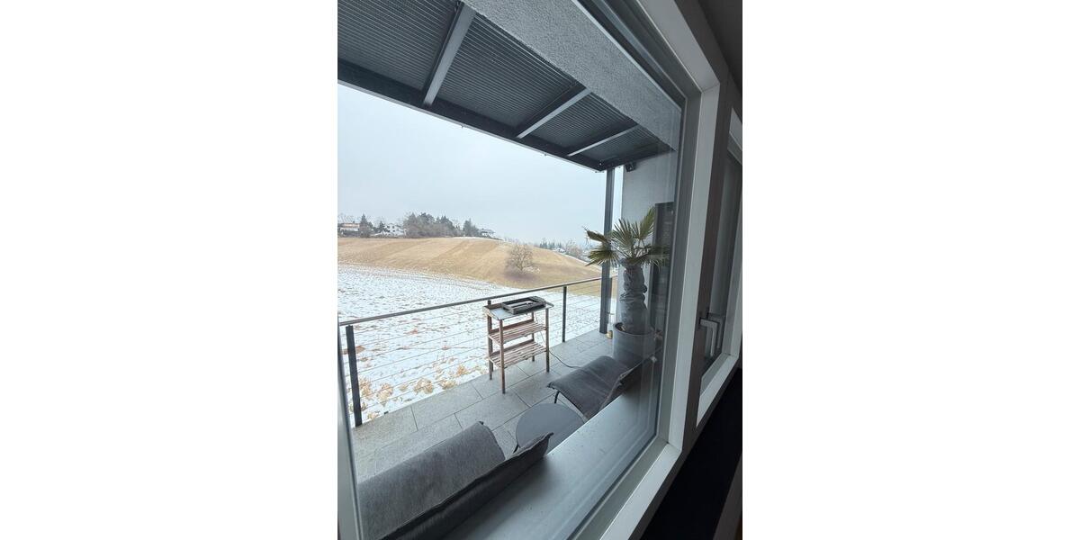 Erdgeschoßwohnung Kumhausen - 3.5 Zimmer, 140 m&sup2;, 2.100&euro; | Angebot:24753080