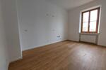 Etagenwohnung Straubing - 4 Zimmer, 143 m&sup2;, 1.200&euro; | Angebot:26006497