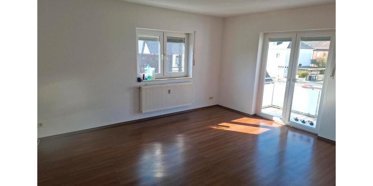 Etagenwohnung Höhr-Grenzhausen Grenzhausen - 4 Zimmer, 95 m&sup2;, 1.200&euro; | Angebot:26187638