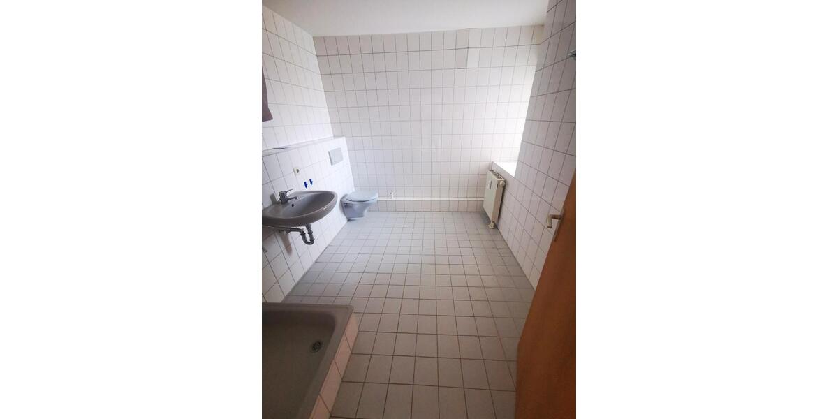 Etagenwohnung Freiburg im Breisgau - 1 Zimmer, 34 m&sup2;, 930&euro; | Angebot:26693298
