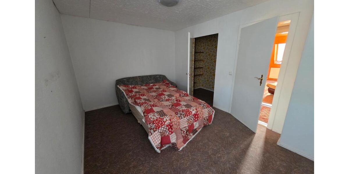 Dachgeschoßwohnung Halberstadt - 2 Zimmer, 55 m&sup2;, 385&euro; | Angebot:26445686