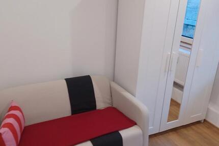Wohnen auf Zeit Uffenheim - 1 Zimmer, 11 m&sup2;, 400&euro; | Angebot:26625555