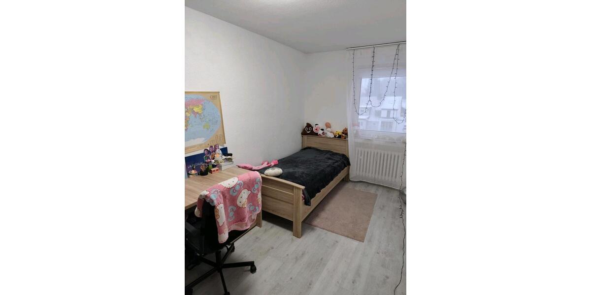 Etagenwohnung Oberhausen Alstaden - 3 Zimmer, 79 m&sup2;, 975&euro; | Angebot:24859526