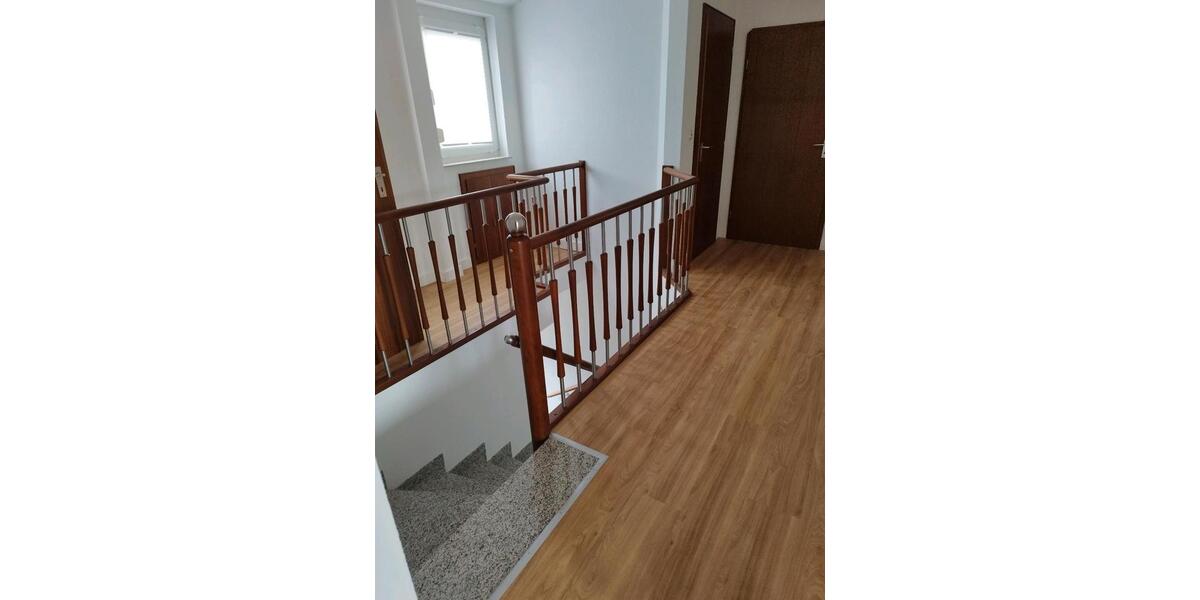 Etagenwohnung Dötlingen - 3 Zimmer, 115 m&sup2;, 1.200&euro; | Angebot:26120307
