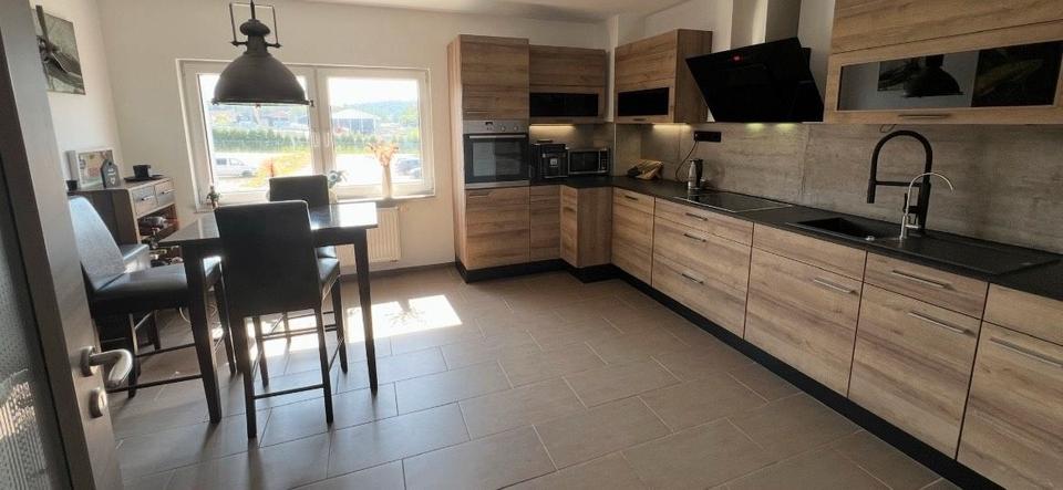 Etagenwohnung Frankfurt am Main Süd - 5 Zimmer, 160 m&sup2;, 1.250&euro; | Angebot:24399225