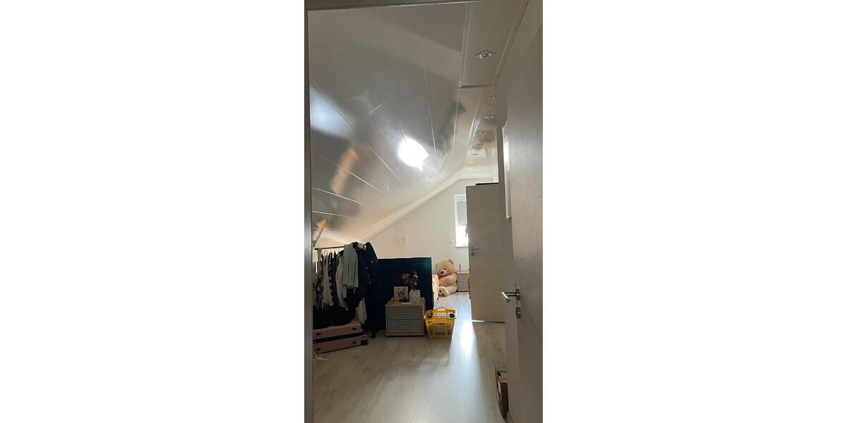 Dachgeschoßwohnung Achern - 2 Zimmer, 82 m&sup2;, 850&euro; | Angebot:26069494