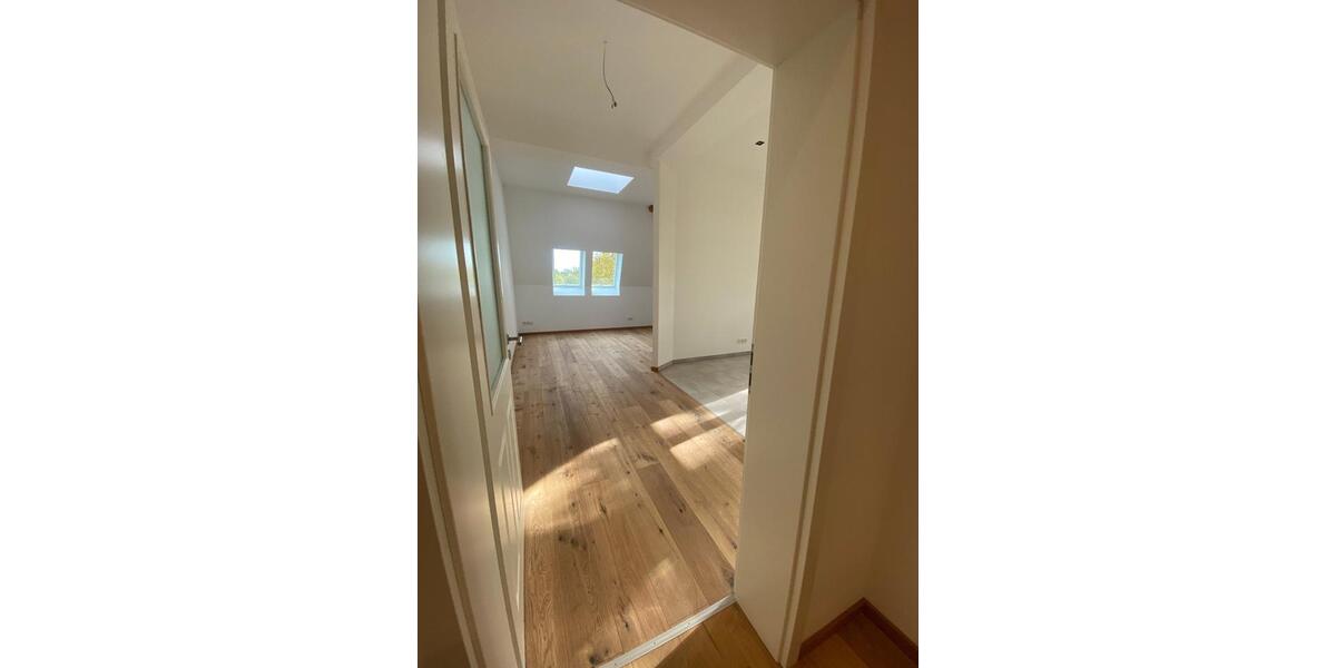 Dachgeschoßwohnung Oschersleben (Bode) - 2 Zimmer, 69 m&sup2;, 658&euro; | Angebot:20679819