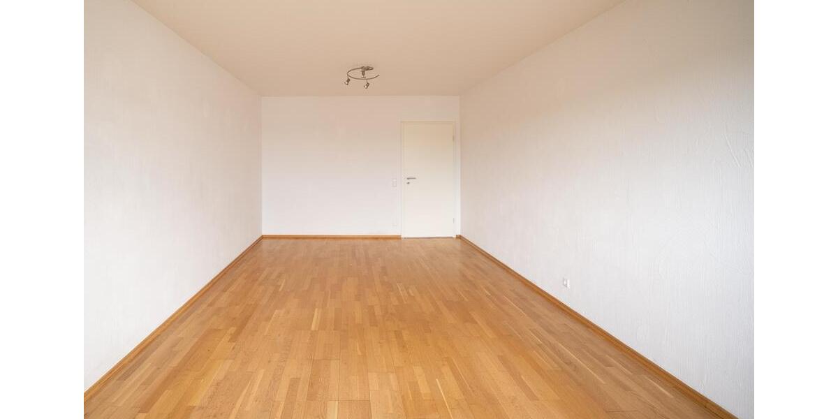 Etagenwohnung Saarlouis - 2 Zimmer, 69 m&sup2;, 680&euro; | Angebot:26609526