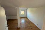Dachgeschoßwohnung Hanau - 2 Zimmer, 91 m&sup2;, 1.050&euro; | Angebot:26383301