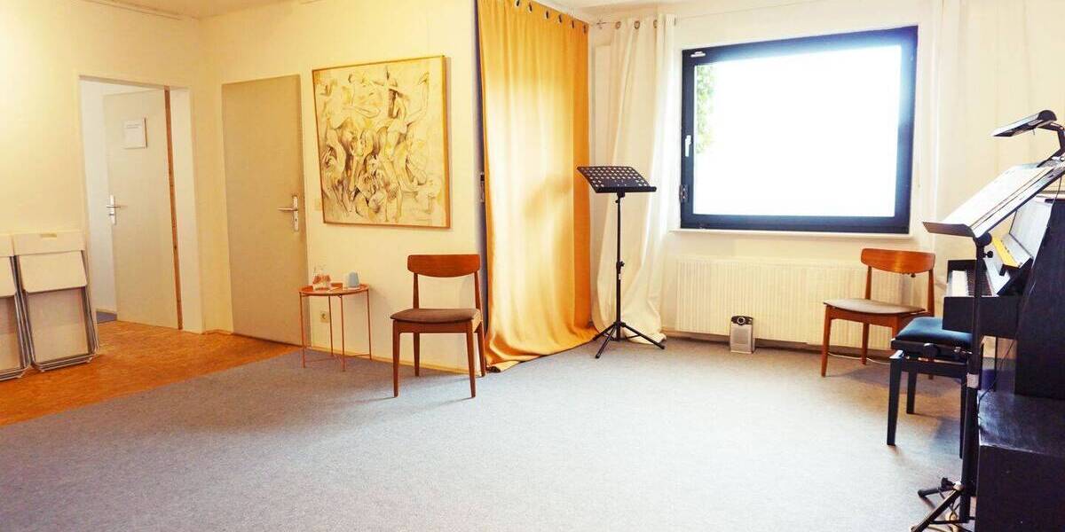 Zimmer Zierenberg - 2 Zimmer, 47 m&sup2;, 500&euro; | Angebot:25968760
