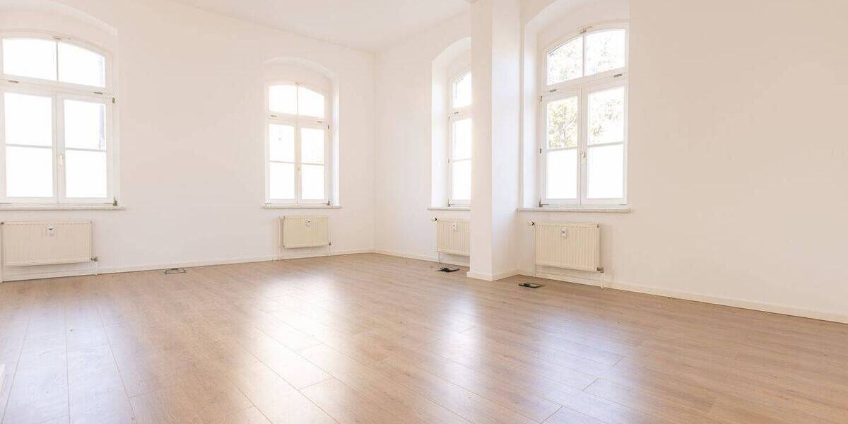 Etagenwohnung Torgau - 4 Zimmer, 167 m&sup2;, 1.169&euro; | Angebot:26763951