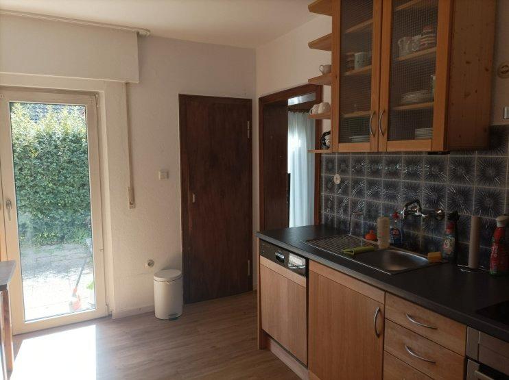 Wohnen auf Zeit Sankt Augustin - 18 Zimmer, 120 m&sup2;, 570&euro; | Angebot:26257903