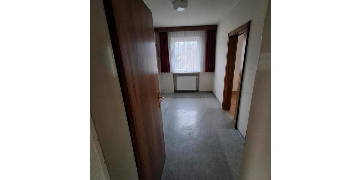Etagenwohnung Lohr am Main - 5 Zimmer, 112 m&sup2;, 1.200&euro; | Angebot:26225305