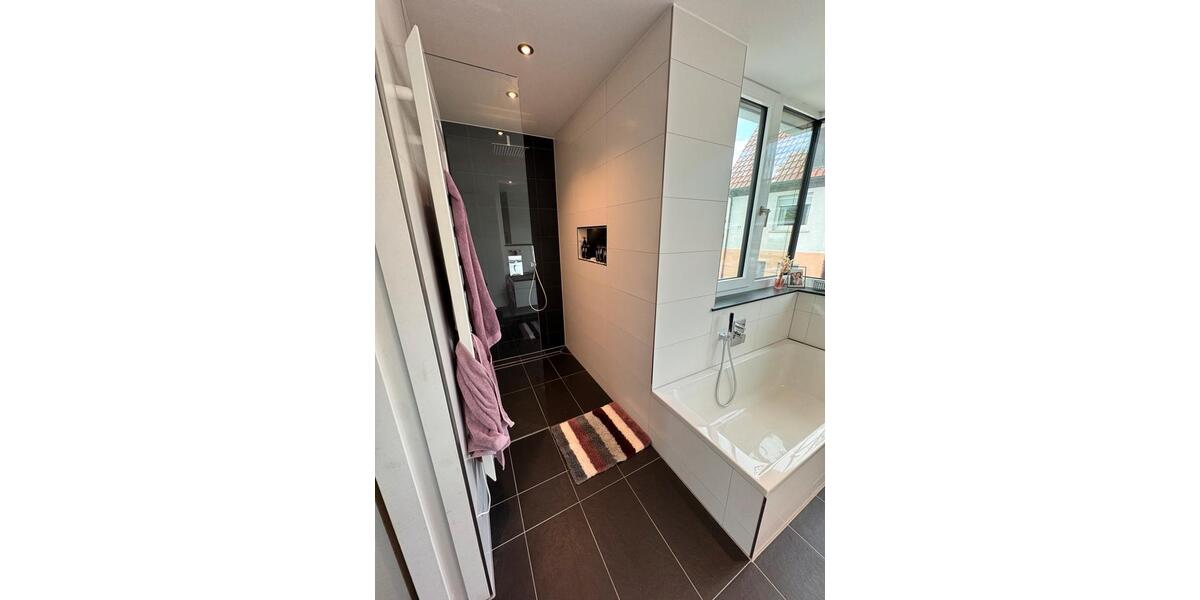 Etagenwohnung Obersulm - 3.5 Zimmer, 109 m&sup2;, 1.600&euro; | Angebot:26648289