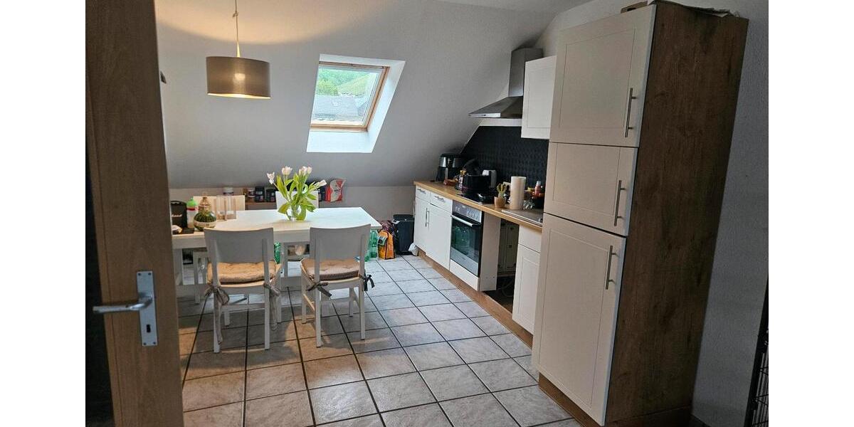 Dachgeschoßwohnung Bad Neuenahr-Ahrweiler Ahrweiler - 2 Zimmer, 65 m&sup2;, 700&euro; | Angebot:26556611