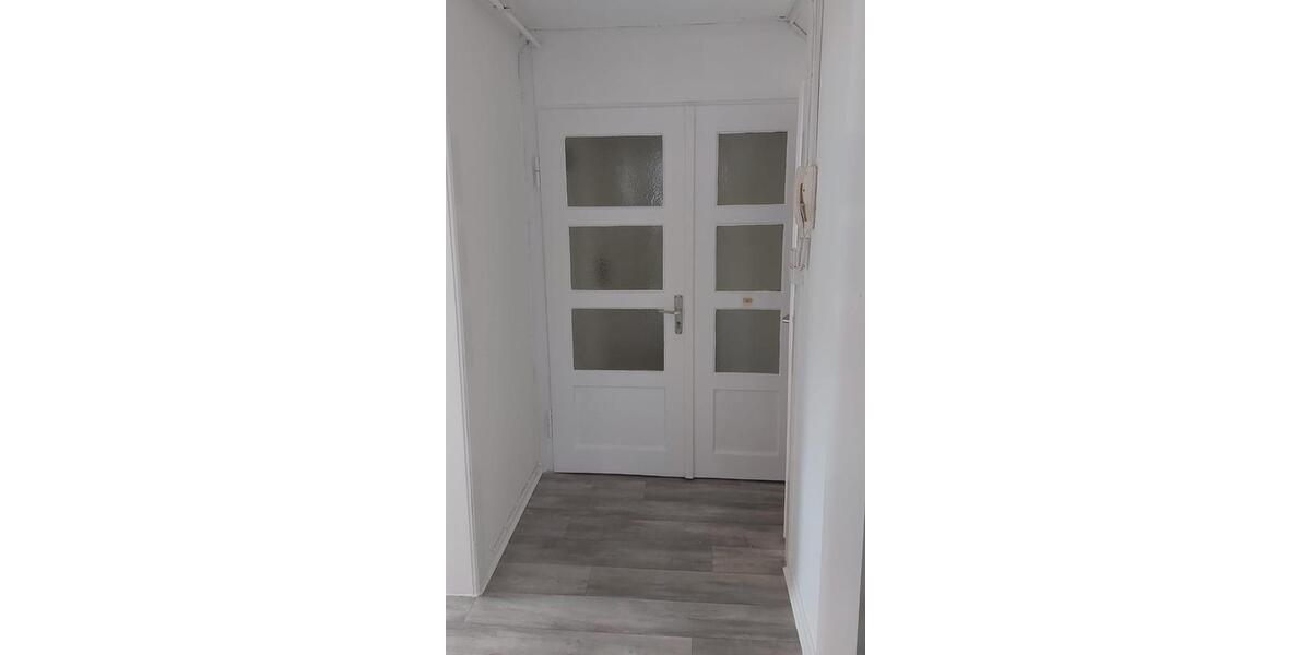 Dachgeschoßwohnung Lehrte - 2 Zimmer, 40 m&sup2;, 390&euro; | Angebot:26677634