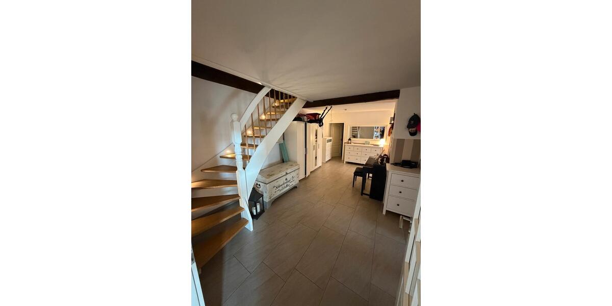 Einfamilienhaus Meine - 8 Zimmer, 230 m&sup2;, 1.800&euro; | Angebot:26635927