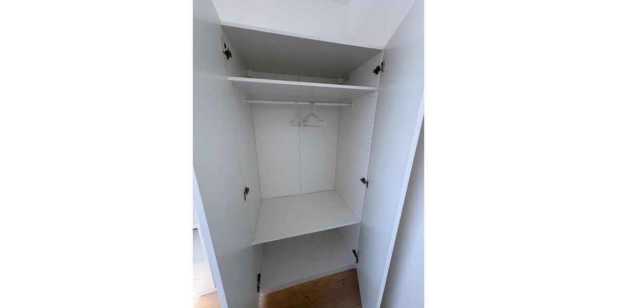 WG-Zimmer in 2er WG, Dachgeschoss, modern 1 zimmer