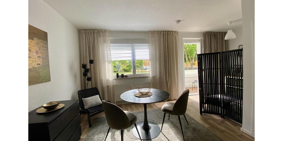 Etagenwohnung Reichenbach im Vogtland - 1 Zimmer, 34 m&sup2;, 270&euro; | Angebot:26008286