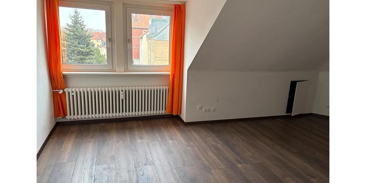 Dachgeschoßwohnung Sottrum - 3 Zimmer, 82 m&sup2;, 690&euro; | Angebot:25892724