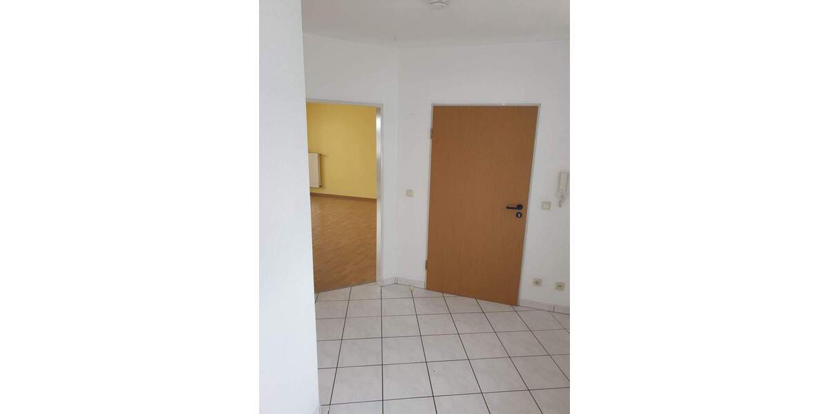 Etagenwohnung Weißenthurm - 4 Zimmer, 98 m&sup2;, 830&euro; | Angebot:25680270
