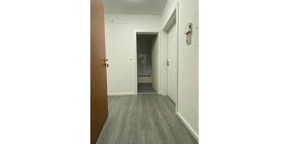 Helle 1-Zimmer Wohnung mit Balkon zimmer