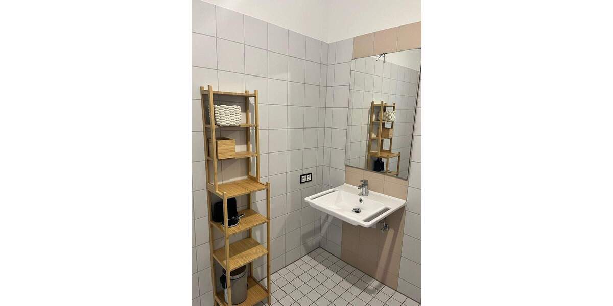 Etagenwohnung Rosenheim Innenstadt - 2 Zimmer, 54 m&sup2;, 950&euro; | Angebot:25672903