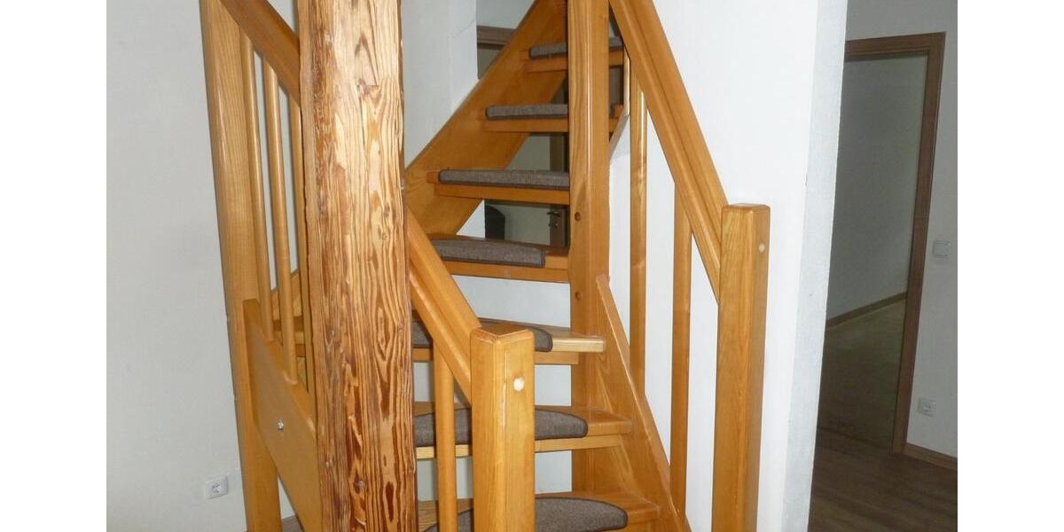 Dachgeschoßwohnung Gößweinstein - 4 Zimmer, 123 m&sup2;, 1.000&euro; | Angebot:24360722