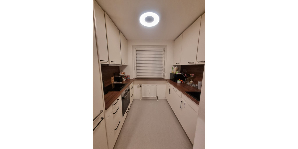 N-Röthenbach! Ruhig + zentral! Moderne 3-Zi.-Whg. mit EBK + Südbalkon! 3 zimmer