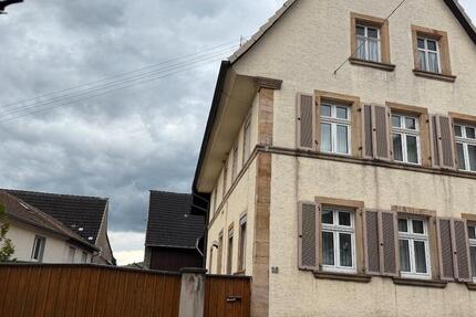 Haus Klingenmünster - 8 Zimmer, 200 m&sup2;, 1.400&euro; | Angebot:26199000