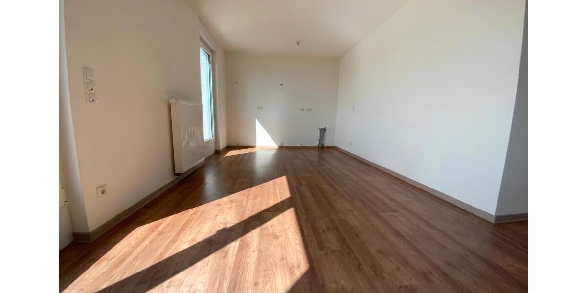 Dachgeschoßwohnung Meerbusch - 3 Zimmer, 99 m&sup2;, 1.315&euro; | Angebot:26235355