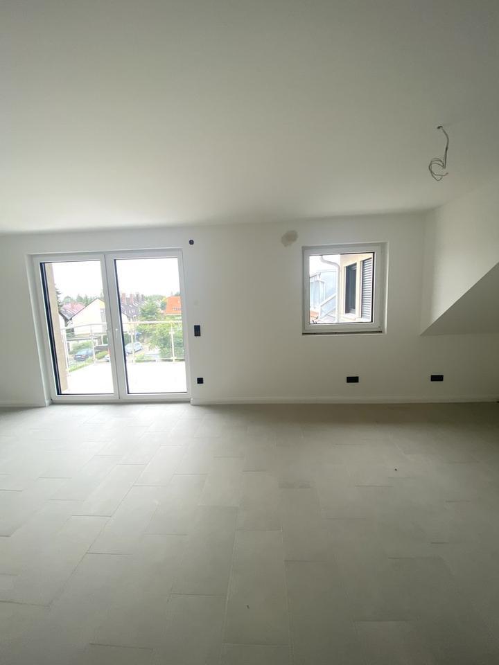Tolle 3 Zimmer Wohnung Zweitbezug!