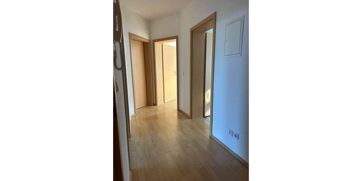 Etagenwohnung Weißenfels - 2 Zimmer, 50 m&sup2;, 300&euro; | Angebot:26156614