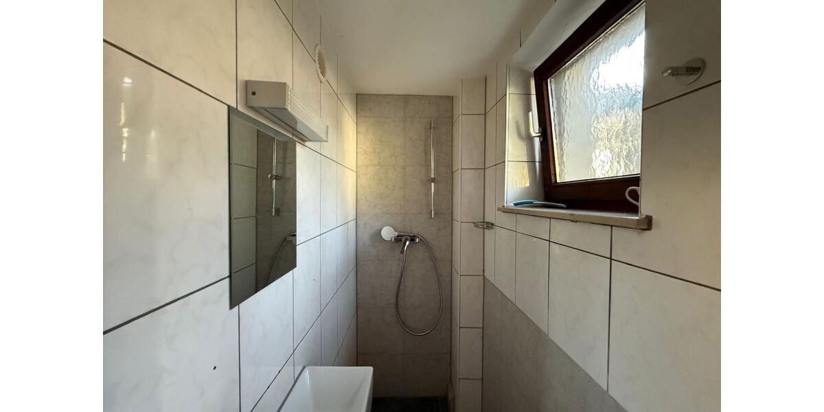 REH Einfamilienhaus mit Terasse, Garten, Gartenhaus in TOP-Lage: ruhig, sonnig, grün - Einfamilienhaus Dietzenbach | Angebot:27609512