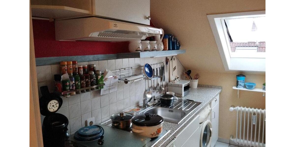 Gepflegte 2-Zi-Wohnung m. Balkon und EBK in Bietigheim 2 zimmer