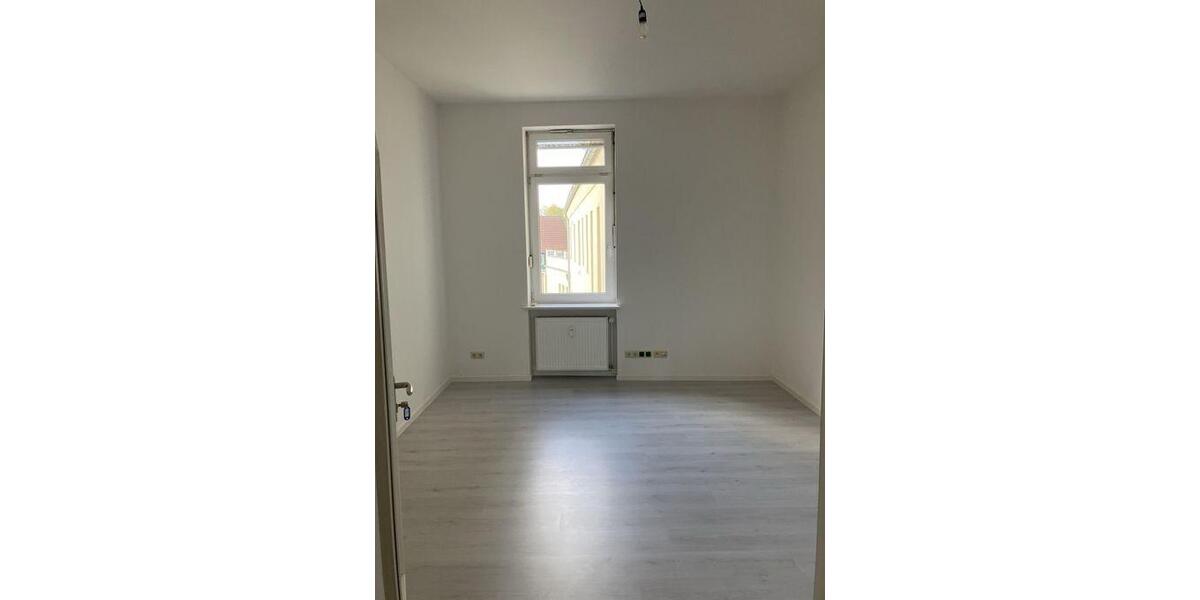 Etagenwohnung Neustadt-Glewe Glewe - 4 Zimmer, 124 m&sup2;, 868&euro; | Angebot:26284102