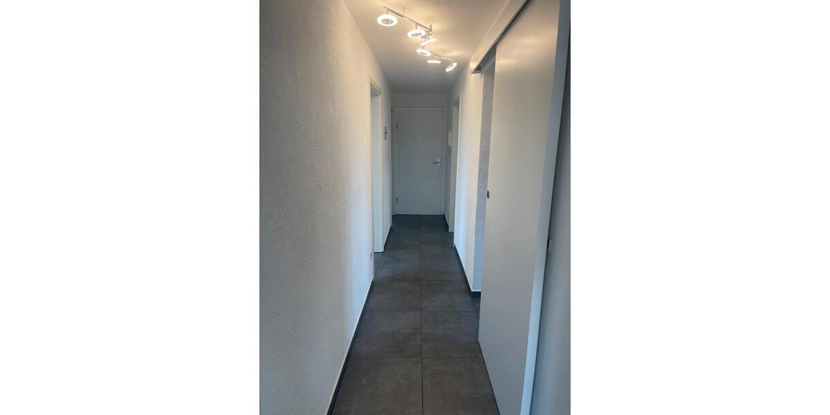 Etagenwohnung Backnang - 3 Zimmer, 69 m&sup2;, 1.000&euro; | Angebot:26565156