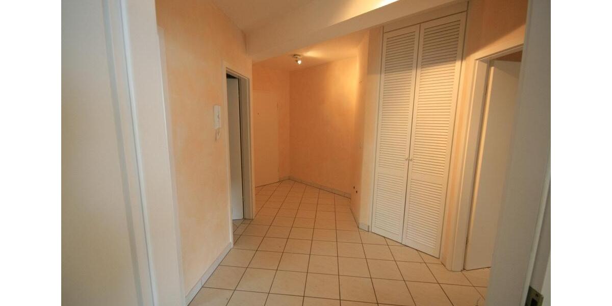 Etagenwohnung Köln Lindenthal - 3 Zimmer, 88 m&sup2;, 1.850&euro; | Angebot:26640731