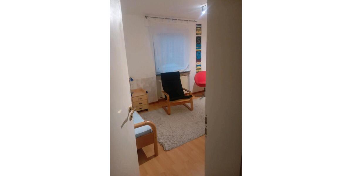 Wohnen auf Zeit Leonberg - 1 Zimmer, 30 m&sup2;, 550&euro; | Angebot:26153932