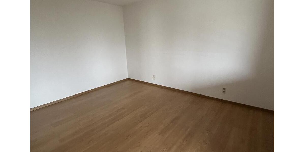 Dachgeschoßwohnung Dillingen an der Donau - 3 Zimmer, 94 m&sup2;, 730&euro; | Angebot:25496261